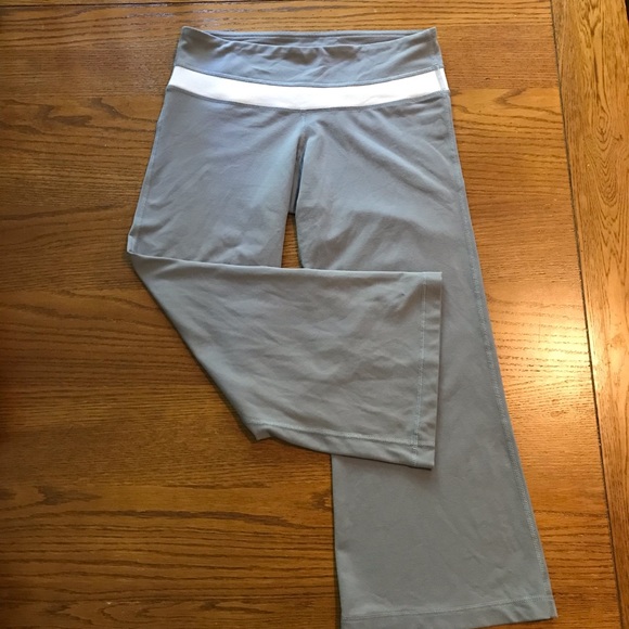 Lululemon Wide Leg Yoga Capris - Picture 1 of 5